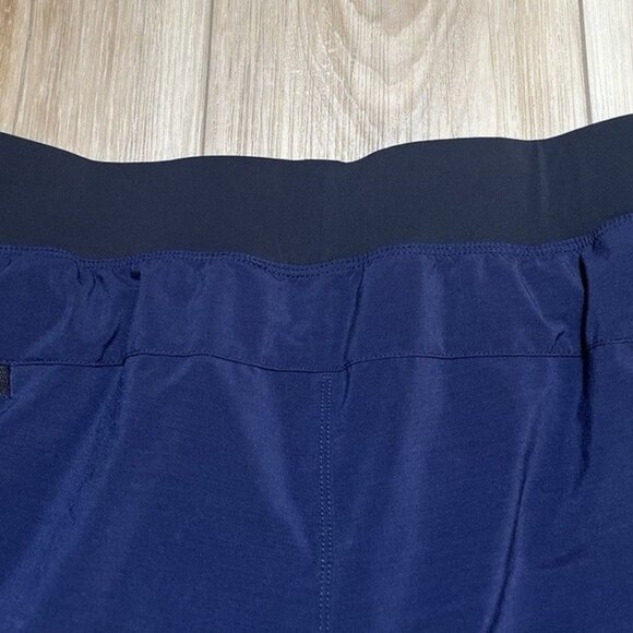 Fabletics Navy Lined Athletic Shorts Inseam 7” - Men L (?) - Picture 9 of 16